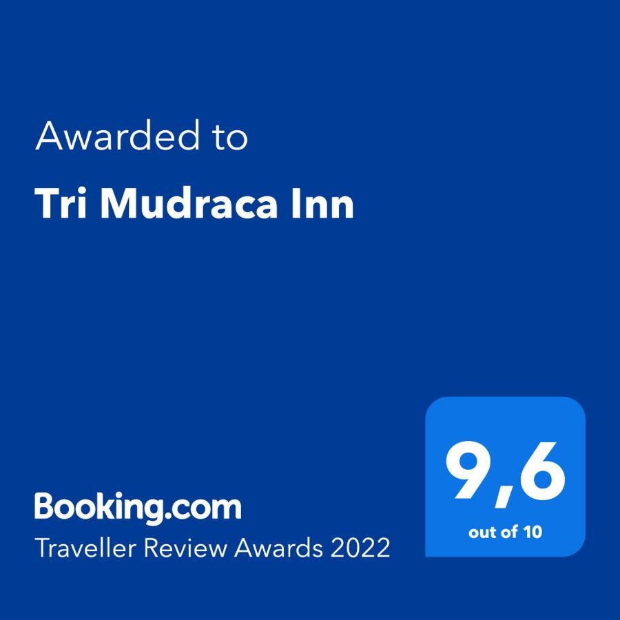Tri Mudraca Inn Karanac Buitenkant foto